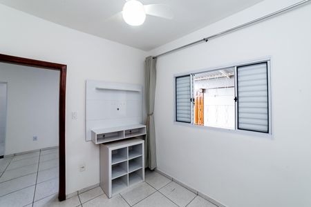 Suíte de casa para alugar com 2 quartos, 50m² em Graça, Belo Horizonte