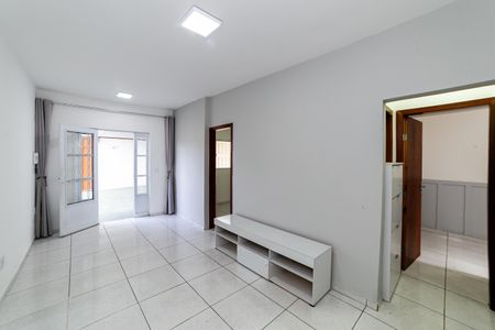 Sala de casa para alugar com 2 quartos, 50m² em Graça, Belo Horizonte