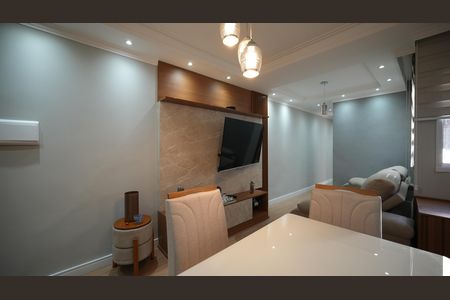Apartamento à venda com 106m², 2 quartos e 1 vagaSala