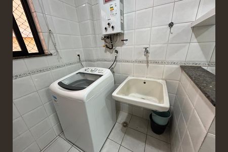 Apartamento à venda com 95m², 2 quartos e 1 vagaÁrea de Serviço