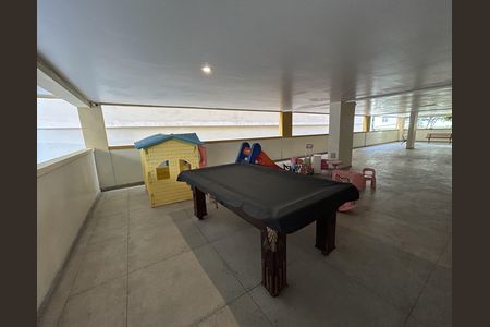 Apartamento à venda com 95m², 2 quartos e 1 vagaÁrea comum - Playground