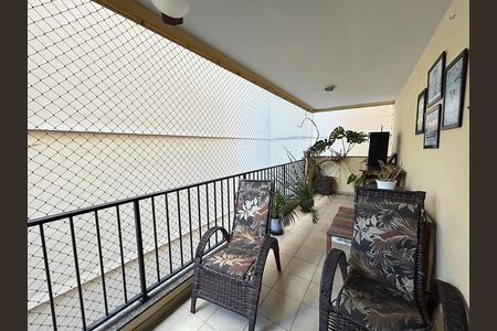 Apartamento à venda com 95m², 2 quartos e 1 vagaVaranda da Sala
