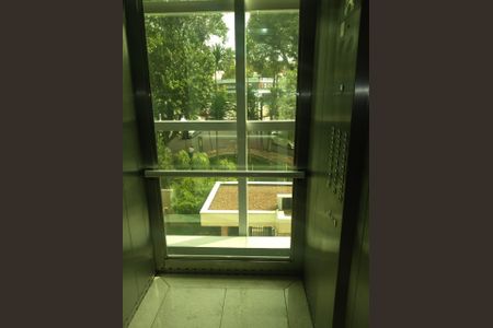 Apartamento à venda com 160m², 3 quartos e 3 vagas Apartamento à venda com 160m², 3 quartos e 3 vagasFoto 03