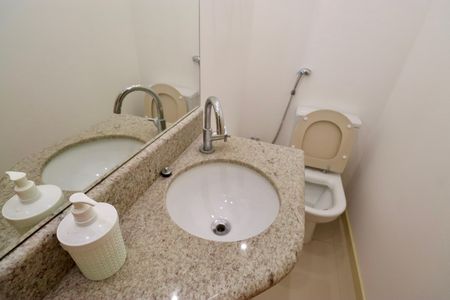 Apartamento para alugar com 106m², 3 quartos e 2 vagas Apartamento para alugar com 106m², 3 quartos e 2 vagasLavabo
