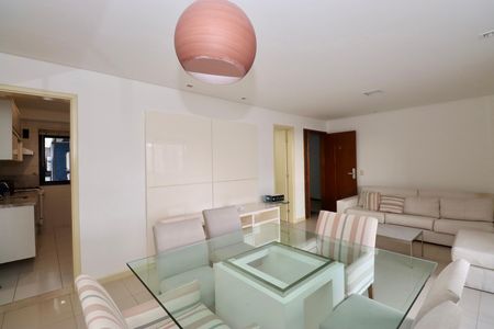 Apartamento para alugar com 106m², 3 quartos e 2 vagas Apartamento para alugar com 106m², 3 quartos e 2 vagasSala