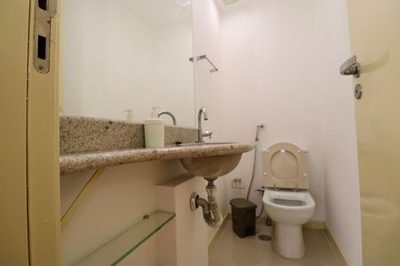 Apartamento para alugar com 106m², 3 quartos e 2 vagas Apartamento para alugar com 106m², 3 quartos e 2 vagasLavabo