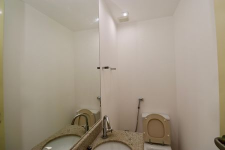 Apartamento para alugar com 106m², 3 quartos e 2 vagas Apartamento para alugar com 106m², 3 quartos e 2 vagasLavabo