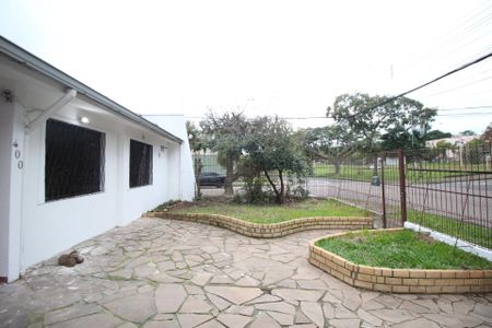 Casa para alugar com 130m², 2 quartos e 3 vagasQuintal