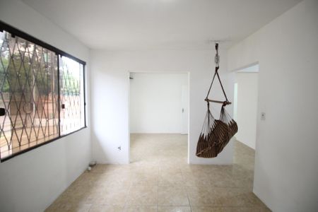 Casa para alugar com 130m², 2 quartos e 3 vagasSala