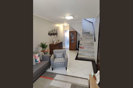 Casa à venda com 3 quartos, 180m² em Vila Aurora (Zona Norte), São Paulo
