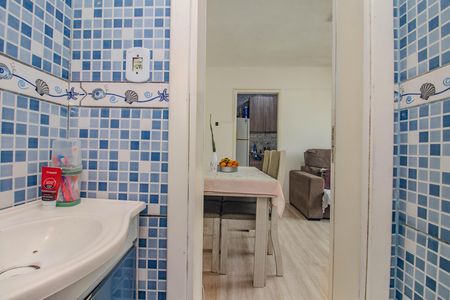 Banheiro de apartamento à venda com 1 quarto, 39m² em Jardim Dona Leopoldina, Porto Alegre