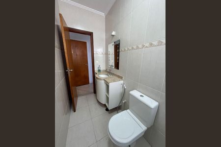 Casa à venda com 135m², 3 quartos e 4 vagas