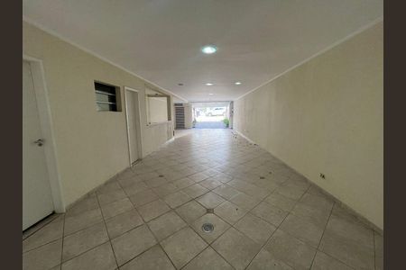 Casa à venda com 135m², 3 quartos e 4 vagas