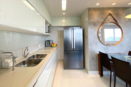 Apartamento à venda com 74m², 2 quartos e 2 vagas Apartamento à venda com 74m², 2 quartos e 2 vagasCozinha