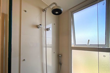 Apartamento à venda com 74m², 2 quartos e 2 vagas Apartamento à venda com 74m², 2 quartos e 2 vagasBanheiro da Suíte 2