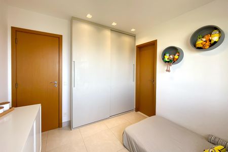 Apartamento à venda com 74m², 2 quartos e 2 vagas Apartamento à venda com 74m², 2 quartos e 2 vagasSuite 2