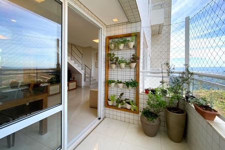 Apartamento à venda com 74m², 2 quartos e 2 vagas Apartamento à venda com 74m², 2 quartos e 2 vagasVaranda da Sala