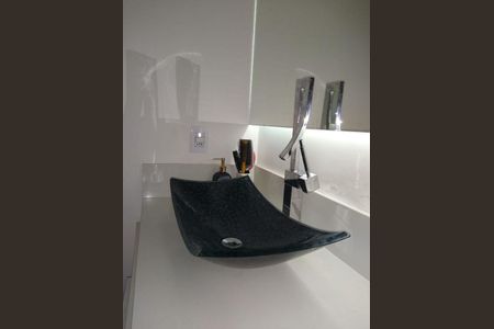 Apartamento à venda com 128m², 3 quartos e 3 vagas