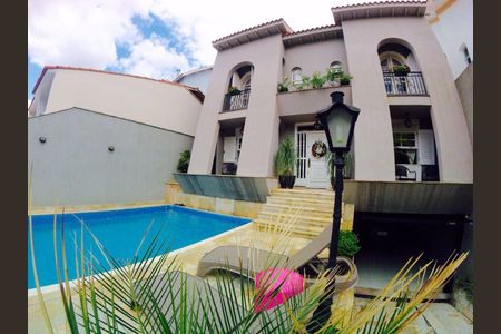 Casa à venda com 4 quartos, 450m² em Jardim Franca, São Paulo