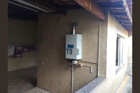 Casa à venda com 4 quartos, 250m² em Jardim Santa Clara, Guarulhos