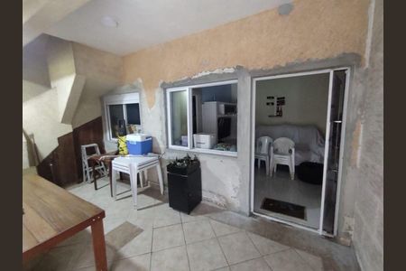 Casa à venda com 4 quartos, 250m² em Jardim Santa Clara, Guarulhos