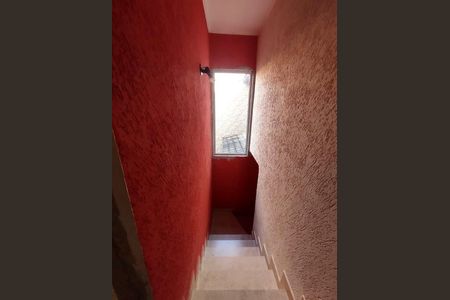 Casa à venda com 4 quartos, 250m² em Jardim Santa Clara, Guarulhos