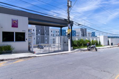 Apartamento para alugar com 55m², 2 quartos e 1 vagaFachada e portaria