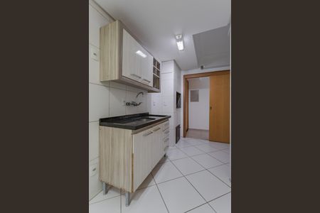 Apartamento para alugar com 100m², 3 quartos e 2 vagas Apartamento para alugar com 100m², 3 quartos e 2 vagasCozinha e Área de Serviço
