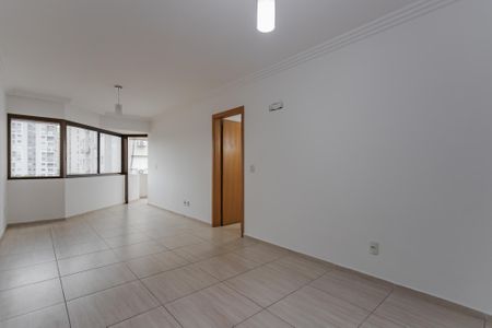 Sala de apartamento para alugar com 3 quartos, 100m² em Passo D’areia, Porto Alegre