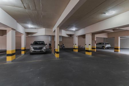 Apartamento para alugar com 100m², 3 quartos e 2 vagas Apartamento para alugar com 100m², 3 quartos e 2 vagasGaragem