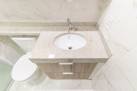 Apartamento para alugar com 50m², 2 quartos e sem vagaBanheiro