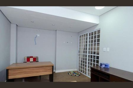 Casa à venda com 576m², 3 quartos e 6 vagas