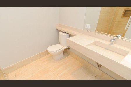 Casa à venda com 576m², 3 quartos e 6 vagas