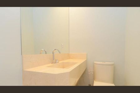 Casa à venda com 576m², 3 quartos e 6 vagas