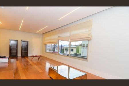 Casa à venda com 3 quartos, 576m² em Vila Augusta, Guarulhos