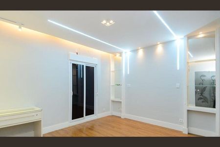 Casa à venda com 3 quartos, 576m² em Vila Augusta, Guarulhos