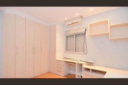 Casa à venda com 576m², 3 quartos e 6 vagas