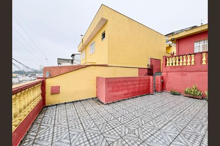 Casa à venda com 125m², 1 quarto e 1 vagaQuintal