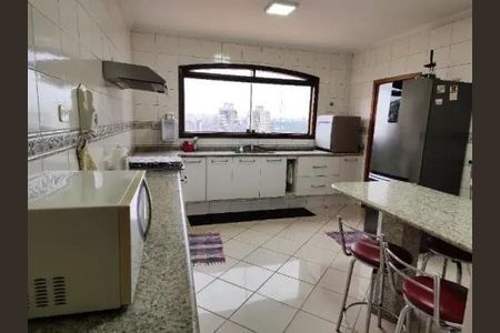 Casa à venda com 3 quartos, 340m² em Jardim São Paulo, São Paulo