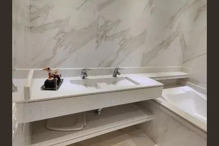 Casa à venda com 3 quartos, 340m² em Jardim São Paulo, São Paulo