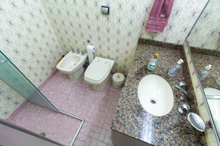 Casa para alugar com 500m², 3 quartos e 2 vagas Casa para alugar com 500m², 3 quartos e 2 vagasBanheiro