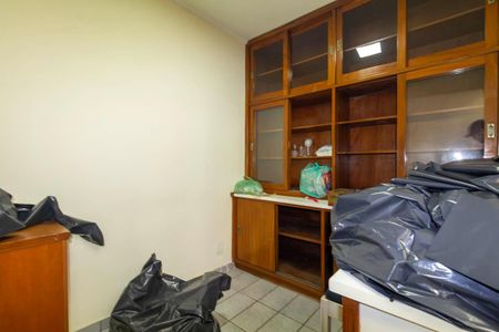 Casa para alugar com 500m², 3 quartos e 2 vagas Casa para alugar com 500m², 3 quartos e 2 vagasEscritório
