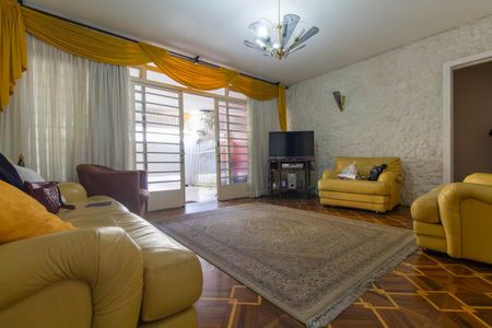 Sala de casa para alugar com 3 quartos, 500m² em Vila Moreira, São Paulo