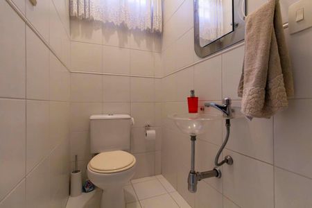 Casa para alugar com 500m², 3 quartos e 2 vagas Casa para alugar com 500m², 3 quartos e 2 vagasLavabo