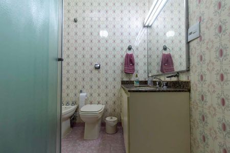 Casa para alugar com 500m², 3 quartos e 2 vagas Casa para alugar com 500m², 3 quartos e 2 vagasBanheiro