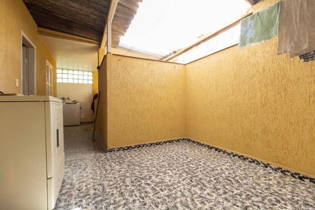 Casa para alugar com 500m², 3 quartos e 2 vagas Casa para alugar com 500m², 3 quartos e 2 vagasQuintal
