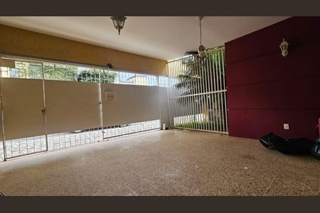 Casa para alugar com 500m², 3 quartos e 2 vagas Casa para alugar com 500m², 3 quartos e 2 vagasGaragem
