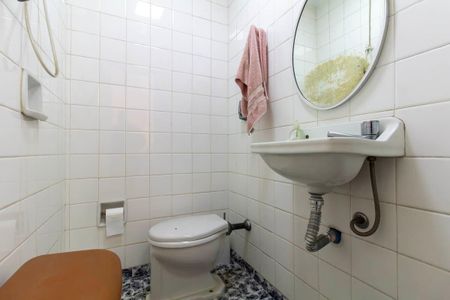 Casa para alugar com 500m², 3 quartos e 2 vagas Casa para alugar com 500m², 3 quartos e 2 vagasBanheiro 2