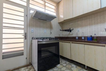Casa para alugar com 500m², 3 quartos e 2 vagas Casa para alugar com 500m², 3 quartos e 2 vagasCozinha