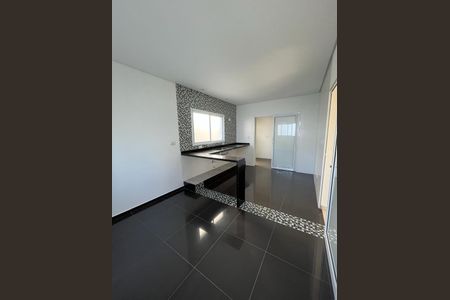 Casa à venda com 3 quartos, 440m² em Tremembé, São Paulo